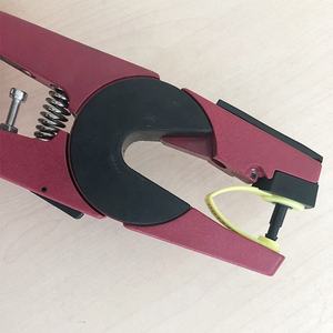 เครื่องมือติดป้ายหูสัตว์ เครื่องมือติดตั้งป้ายหูสำหรับปศุสัตว์ ที่หนีบป้ายหูสำหรับแกะ วัว ควาย หมู - Product Image 6