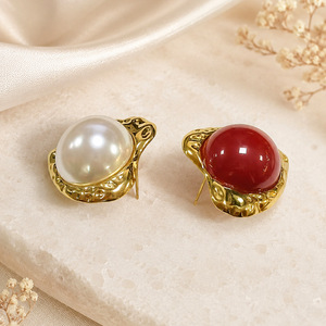Shield Shape Gold Plated Imitation Pearl Stud Earrings For Women Classic Wedding Jewelry - Product Image 2