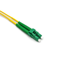 Câble de brassage optique Ruiara MPO-MTP 8 fibres OM5 multimode femelle-femelle avec gaine LSZH personnalisable 1M 2M 5M 10M