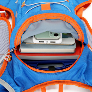 Mochila Impermeable para Bicicleta, Bolsa de Viaje Simple y Portátil para Ciclismo, Senderismo, Montañismo y Actividades al Aire Libre - Product Image 4