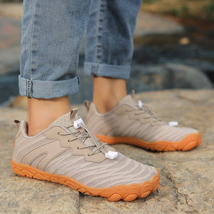 Chaussures de randonnée unisexes légères, respirantes et antidérapantes pour hommes et femmes, chaussures de sport décontractées, de marche et de trekking, talon plat standard - Product Image 2