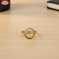 Schlanker Minimalistischer CZ-Cluster-Ring mit Herzform 18K Vergoldeter Schmuck für Berufstätige Frauen Tägliches Tragen