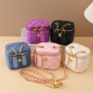 Stilvolle koreanische Mini-Umhängetasche in quadratischer Boxform, modische Lederhandtaschen für Damen und Mädchen, neues Design - Product Image 1