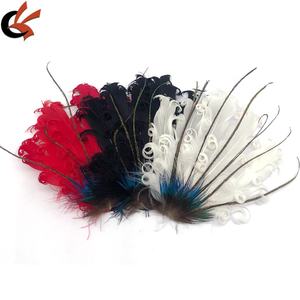 ريشة بيضاء مجعدة وسادة الزفاف عقال مع ريش الطاووس الديكور - Product Image 4