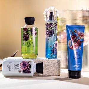 Perfumes Distribuidores MAGIC GARDEN, Bruma Corporal Perfumada, Elegante Aroma Floral Violeta, Spray de Fragancia - Product Image 5