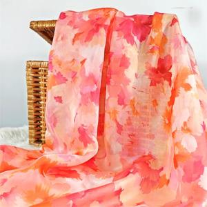 Siêu Mỏng Và Trọng Lượng Nhẹ <span class=keywords><strong>Polyester</strong></span> Màu Đỏ Trừu Tượng In Vải Chấp nhận Mô Hình Tùy Biến Vải Cho Dresses - Product Image 1