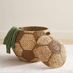 Panier en jacinthe d'eau tressé à prix abordable, en forme de ballon de football, pour la décoration de la chambre d'enfant - Product Image 1