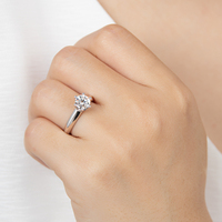 Fournisseur de bijoux Bague de fiançailles solitaire en argent sterling 925 avec zircon cubique CZ 1.5ct personnalisée