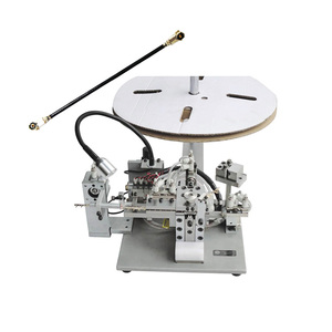 Máquina de Crimpado de Terminales Sinrad SR-IPEX I-PEX de Alta Eficiencia 1000-1300PCS/H con Fuente de Alimentación AC220V - Product Image 5