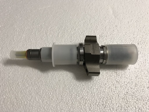 good quality fuel injector 0445120346 5801496001 injector for IRISBUS/IVECO/NEW HOLLAND  common rail injector 0445120346