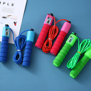 <span class=keywords><strong>Corde</strong></span> à <span class=keywords><strong>sauter</strong></span> réglable en PVC pour le sport et le fitness, avec poignées en mousse durables – Offre spéciale - Product Image 6