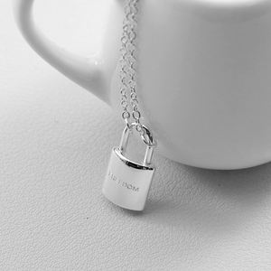 Conception originale de bricolage plaqué argent petite serrure délicate personnalisé gravé liberté déclaration cadenas collier pour hommes femmes bijoux - Product Image 4