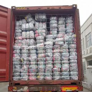 Trapos de Limpieza Industriales Ligeros de Diferentes Materiales, Trapos de Algodón Reciclado de Camisetas para Limpieza - Product Image 1