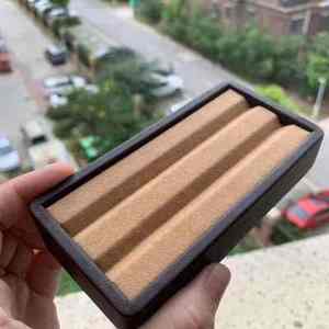 Caja cuadrada de piedra desnuda con ranura en V, accesorio de exhibición de gemas de color marrón - Product Image 3