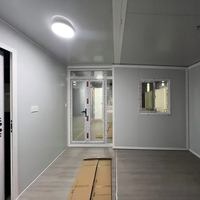 Maison conteneur modulaire préfabriquée extensible à double aile personnalisée 20ft 40ft avec salle de bain pour camp de travail