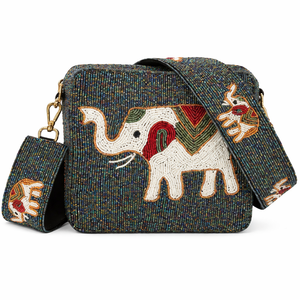 Bolso de mano con cuentas hecho a mano de alta demanda con cierre de cremallera, bolso de diseñador para bodas y eventos especiales, disponible a precio de exportación. - Product Image 1
