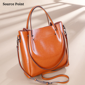 Borsa da donna in vera pelle con tracolla a tracolla, - Product Image 1