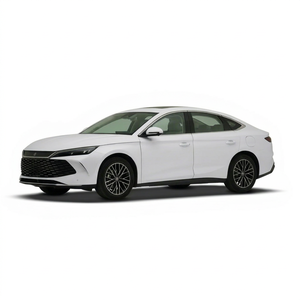 Venta al por mayor: Vehículo híbrido enchufable BYD Qin L Dm-i 2026 de largo alcance, 210 km/128 km, sedán de 5 asientos con volante a la izquierda - Product Image 1