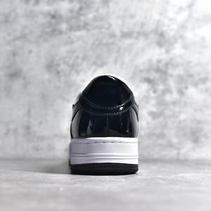 Chaussures de course rétro plates pour hommes, décontractées et tendance, personnalisées, de haute qualité, de luxe, avec doublure en maille - Product Image 5