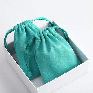 Sacs cadeaux en velours et suède imprimés offset avec logo personnalisé de la marque LUOYI, pochettes pour colliers, petits sacs cadeaux, sacs à poussière pour chapeaux avec cordon de serrage - Product Image 5