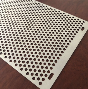 Red perforadora de malla metálica perforada de hierro galvanizado SS304L y 316L para protección de edificios al aire libre de alto grado de acero - Product Image 2