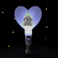 Bâton lumineux en plastique personnalisé sur le thème de la série thaïlandaise GMMTV, avec lumière LED clignotante en forme de cœur pour les concerts et les roadshows Kpop