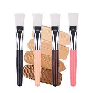 Pinceau applicateur de masque facial en fibres synthétiques douces avec manche en plastique pour masques à l'argile – Source directe usine - Product Image 1