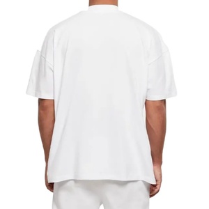 Oversized <b>Crop</b> Boxy <b>Fit</b> Tshirt Men's 100% Cotton Drop Shoulder Streetwear Luxury Quality Custom logo Plain <b>t</b> <b>Shirt</b> for Men - Product Image 2
