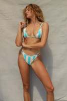 Maillot de bain bikini 2 pièces OEM pour femme, rayé, color block, col en V, triangle évidé, double bretelle, bas brésilien