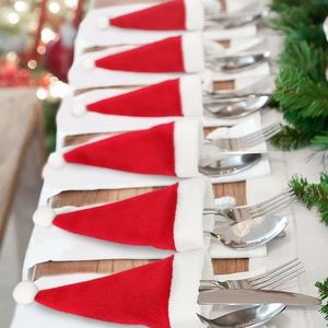 Housses de couverts en tissu non tissé utilisées comme décorations de bouteilles de vin pour les dîners de Noël - Product Image 3