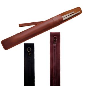 Bolsa y Soporte Portátil para Baquetas de Cuero Genuino Grabado con Asa, Regalo Promocional para Músicos - Product Image 1