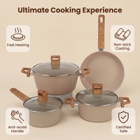 Batterie de cuisine en aluminium forgé avec revêtement céramique, comprenant faitout, casserole et poêle à frire, avec poignée à motif bois, compatible induction et gaz, vente en gros OEM