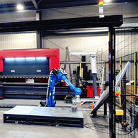 Lengan Robot Industri Yaskawa MOTOMAN GP180 Dengan Gripper CNGBS Sebagai Peralatan Penanganan Material