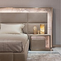 Ensemble de meubles de chambre à coucher de luxe sur mesure : lits Queen et King Size en marbre naturel, design grand écran, dernier modèle, recommandé par les designers
