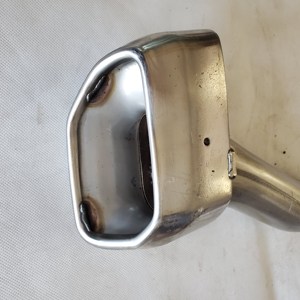 Puntas de escape de alto rendimiento para autos Hyundai, acabados de tubería de acero inoxidable duraderos - Product Image 1