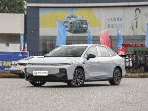 Leapmotor B01 2025 Édition Confort 430, Berline Compacte Purement Électrique Argent Galaxie, Autonomie 430 km (CLTC), Véhicule Électrique pour l'Exportation - Product Image 3