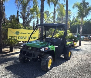 รถอเนกประสงค์ John Deere 825M S4 เครื่องยนต์ 2 จังหวะ พวงมาลัยเพาเวอร์ โครงสร้างแข็งแรง มีสินค้าในสต็อก พร้อมจัดส่งรวดเร็ว - Product Image 3