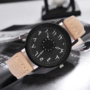 <span class=keywords><strong>Montre</strong></span> pour homme Bracelet en cuir Chiffres arabes Montres à <span class=keywords><strong>cadran</strong></span> rotatif pour la mode masculine Montres-bracelets à quartz décontractées Reloj - Product Image 4