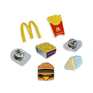 15ปีผลิตที่กำหนดเองโลหะเคลือบขาป้ายวันเกิดพิมพ์โลโก้ที่กำหนดเองของที่ระลึกงานแต่งงานยุโรป OEM ศิลปะพื้นบ้าน - Product Image 1