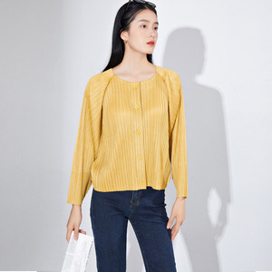 Kemeja wanita musim gugur, atasan blus kardigan berlipat terinspirasi Miyake lengan panjang Single-Breasted - Product Image 3