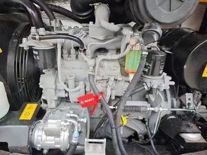 เครื่องขุดดินขนาดเล็ก6ตันเครื่อง sy60 SY60c แซนีรถขุดมือสอง - Product Image 6