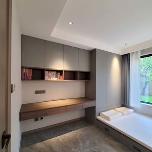 Meubles de chambre à coucher modernes, armoire-penderie en bois massif de taille personnalisée, protégée par l'environnement, pour appartement ou hôtel - Product Image 2