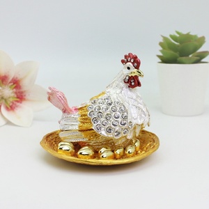 SHINNYGIFTS FengShui boîte-cadeau décorative <span class=keywords><strong>100</strong></span>% fait à la main émail poule bibelot ou boîte à bijoux carré métal Animal Design - Product Image 6