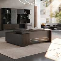 Ensemble bureau et chaise de direction modulable et personnalisable pour hôpital, avec table d'ordinateur, armoire latérale et design à panneaux
