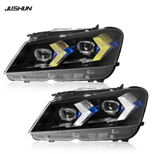 Phare avant Jushun pour BMW X3 F25 style flèche avec clignotant 12V - Product Image 4