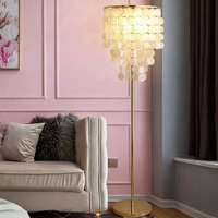 Lampe sur pied LED en fer style danois avec nacre naturelle, base E27, luminosité élevée, ambiance nordique chaleureuse pour salon et chambre à coucher – Vente directe usine