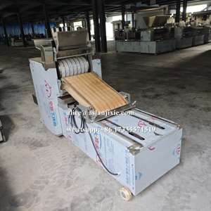 Automatische Knusprige Hundekekse-Herstellungsmaschine / Maßgeschneiderte Katzen-Leckerli-Keks-Formmaschine - Product Image 2