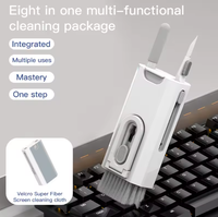 Nouveaux produits 2025 Kit de nettoyage multifonction Kit de nettoyage pour écouteurs, smartphones, tablettes, clavier d'ordinateur portable 8 en 1 Q8