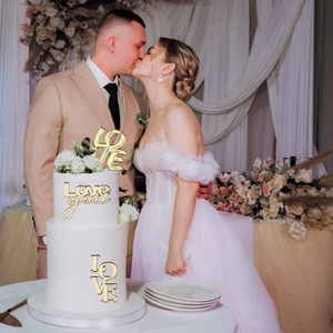 Nuevo Adorno para Pastel con la Palabra LOVE para el Día de San Valentín, Decoraciones Acrílicas para Pasteles de Boda - Product Image 3