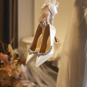 Zapatos de Tacón Ultra Alto de Moda para Mujer, Sandalias con Punta Abierta y Correa de Cuero Patentado para el Verano, Sexy para Discoteca - Product Image 1